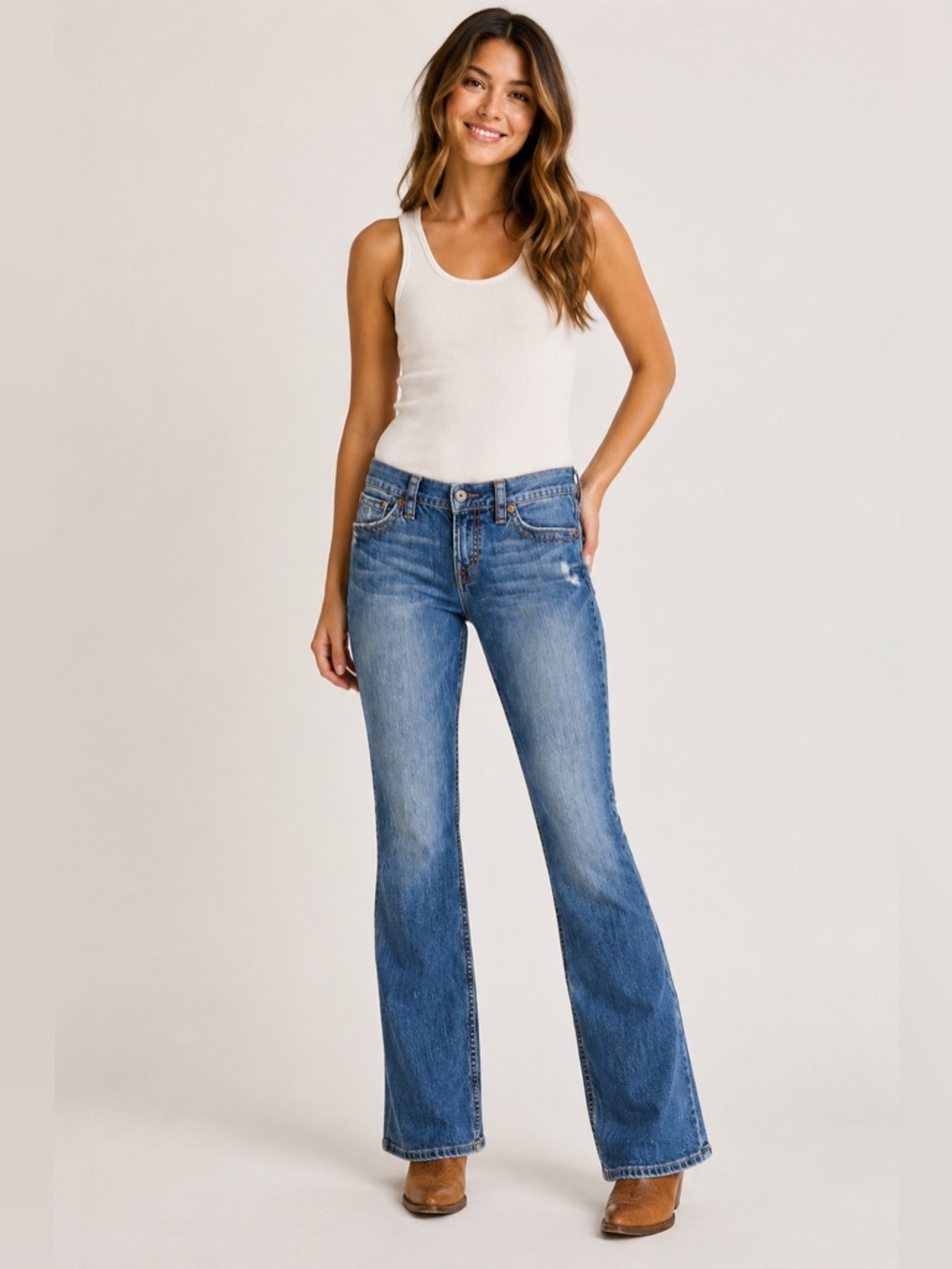 Lucky Brand Laurel Meggie Low-Rise Flare Jeans | Y2K Denim | Size 6 (28)